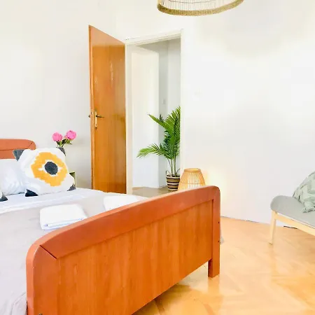 Apartmani-Okrug Gornji-Ciovo Trogir Exterior photo