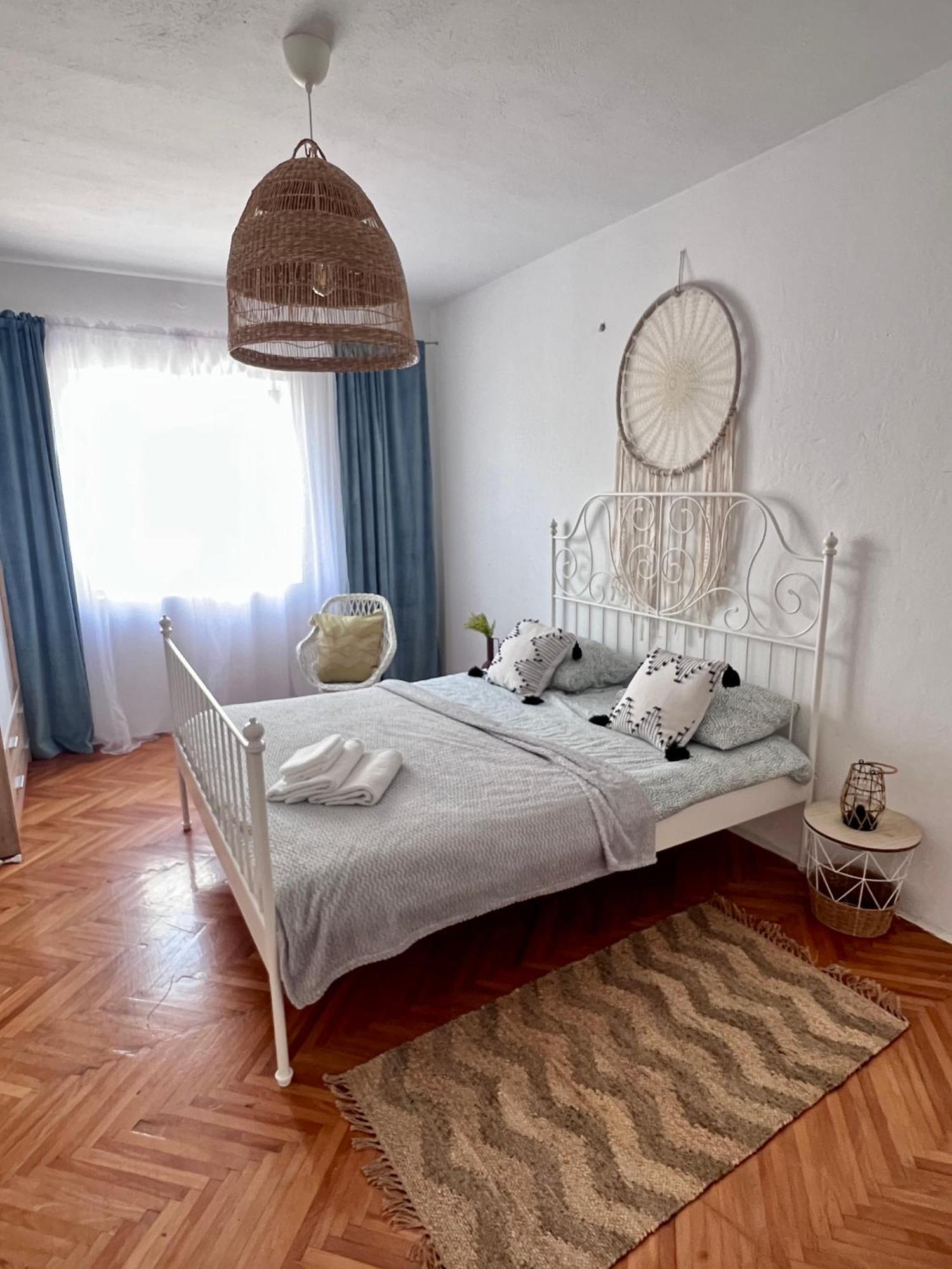 Apartmani-okrug Gornji-ciovo